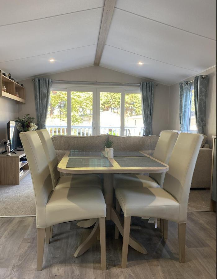 Kellysholidayhomes 26 Willerby 2 Bedrooms Caravan *